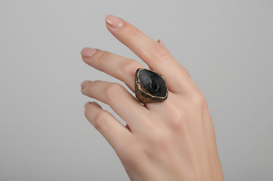 Bronze Diamond-Shaped Ring