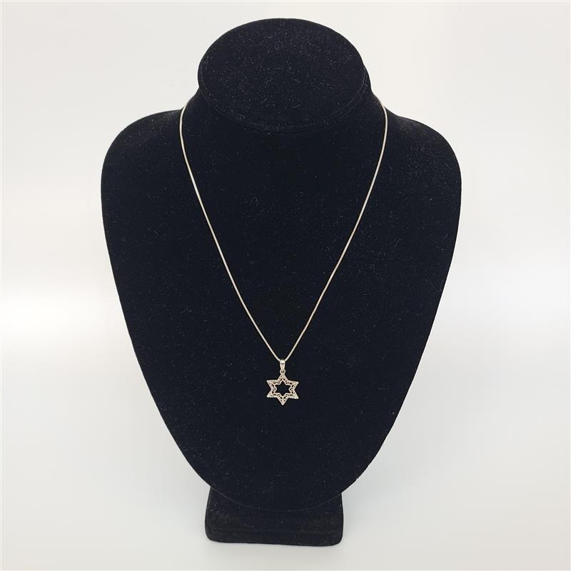 Necklace filligri star MD28