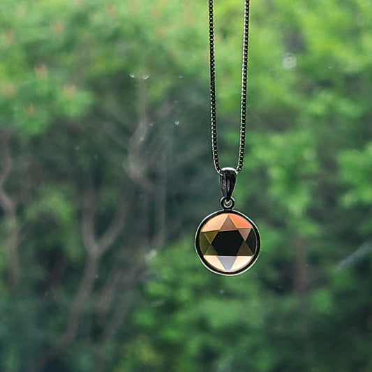 Necklace Star in smoked glass